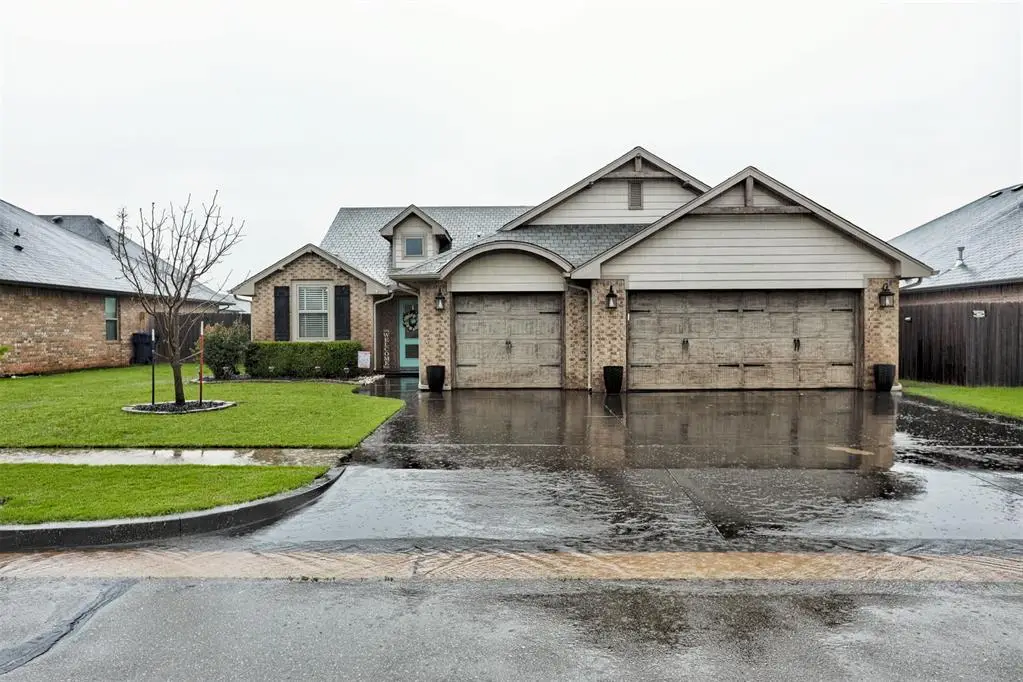 16709 Monroe Drive, Edmond, OK 73012 - #1