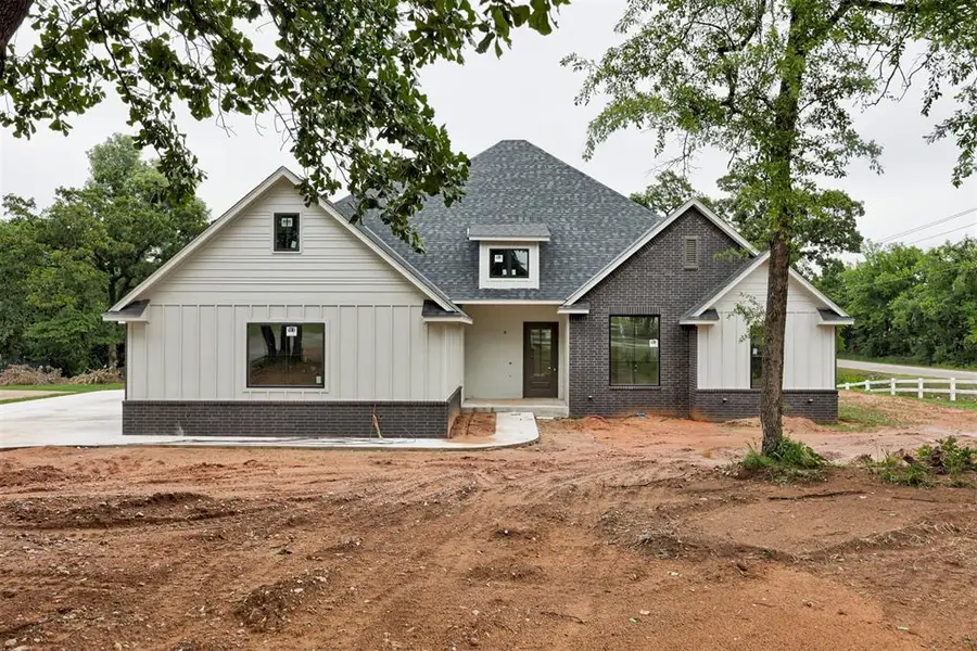 30 N Oaks Road, Harrah, OK 73045 - #2