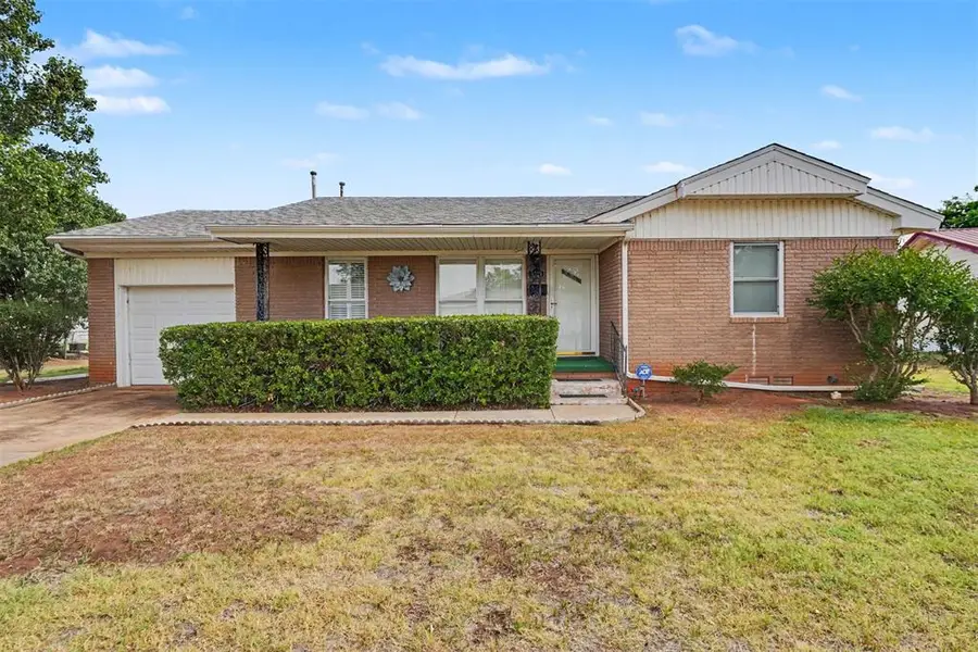 1213 Karen Drive, Altus, OK 73521 - #2