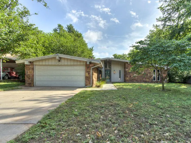 605 Park Drive, Yukon, OK 73099 - #1
