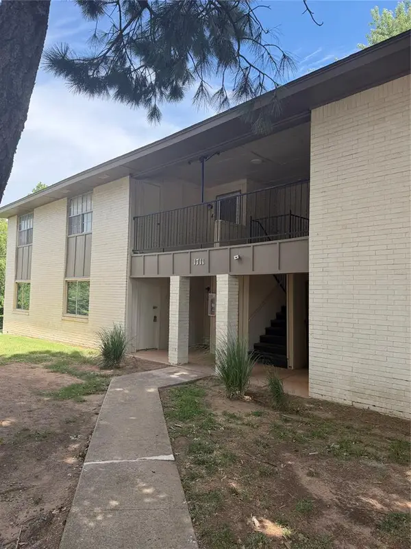 1711 E Lindsey Street #4, Norman, OK 73071