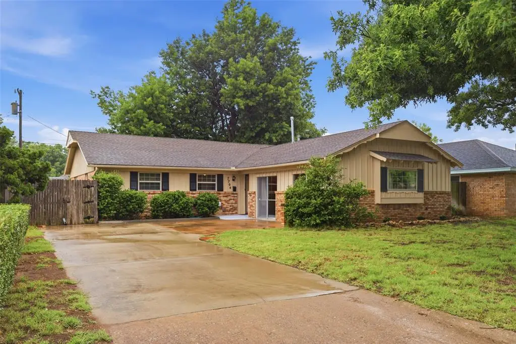 7704 NW 30th Street, Bethany, OK 73008 - #1