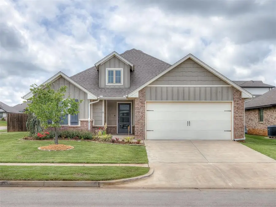 9300 NW 90th Street, Yukon, OK 73099 - #2