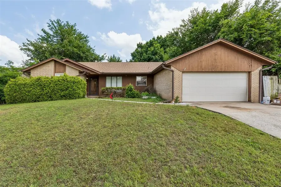 9712 Willow Wind Drive, Midwest City, OK 73130 - #2