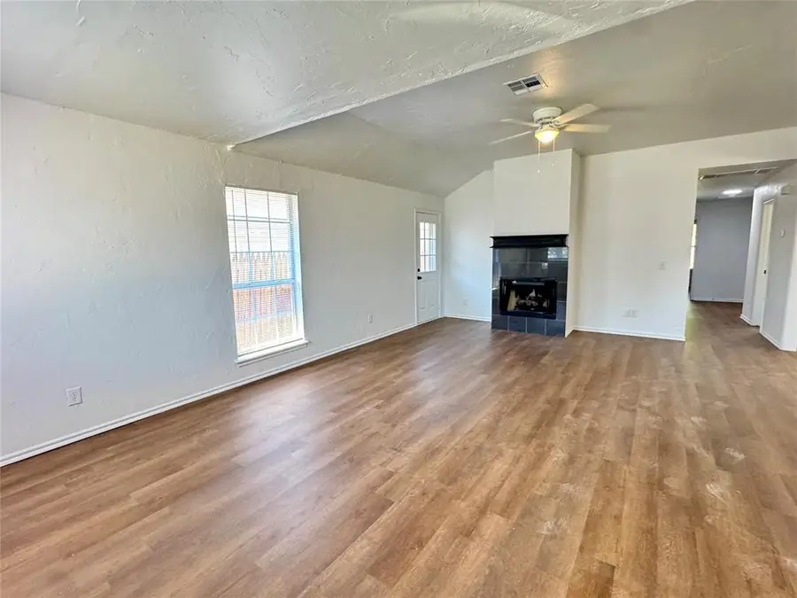 223 W 6th Street, Edmond, OK 73003 - #3