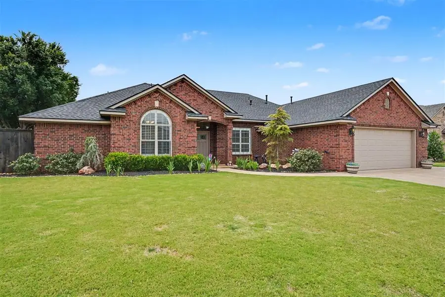 808 Sheryl Lane, Altus, OK 73521 - #2