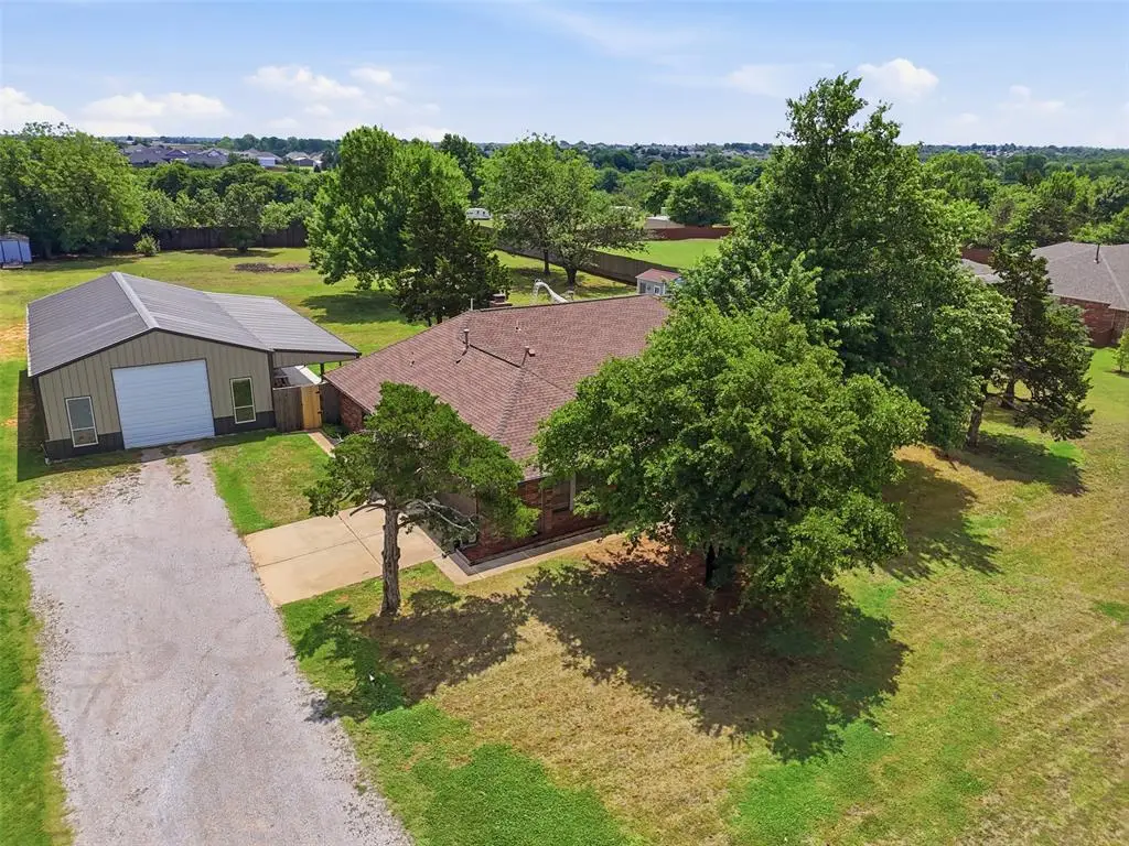 8424 Melanie Way, Edmond, OK 73025 - #1