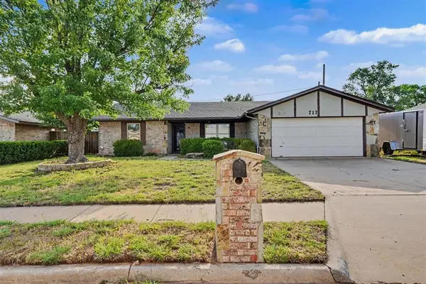 717 Windsor Drive, Altus, OK 73521
