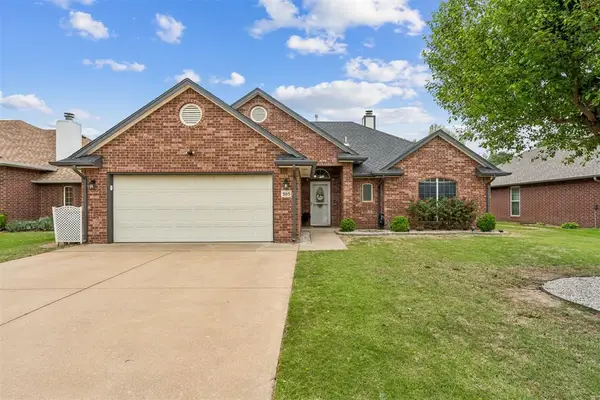 505 Oakdale Drive, Enid, OK 73703