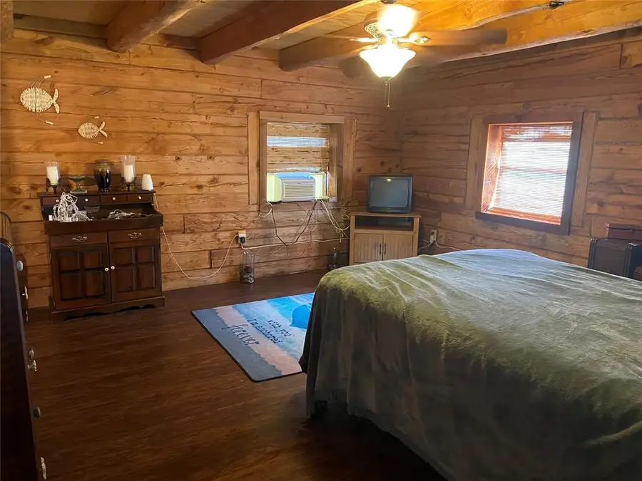 21308 E 989 Road, Foss, OK 73647 - #3