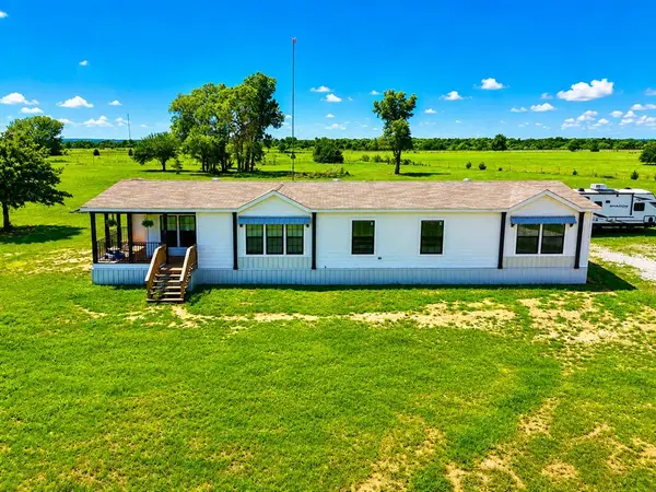 541 County Road 1428, Ninnekah, OK 73067