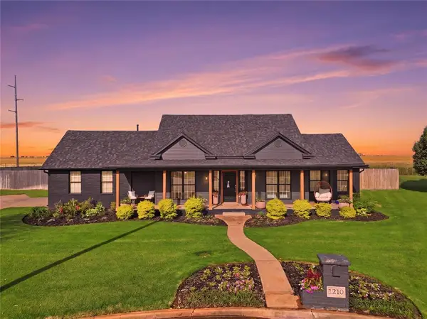 1210 Curran Avenue, Kingfisher, OK 73750