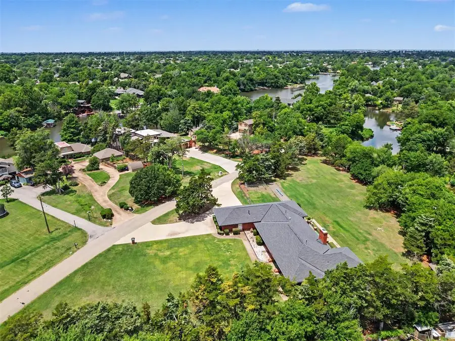 9600 Silver Lake Drive, Oklahoma City, OK 73162 - #2