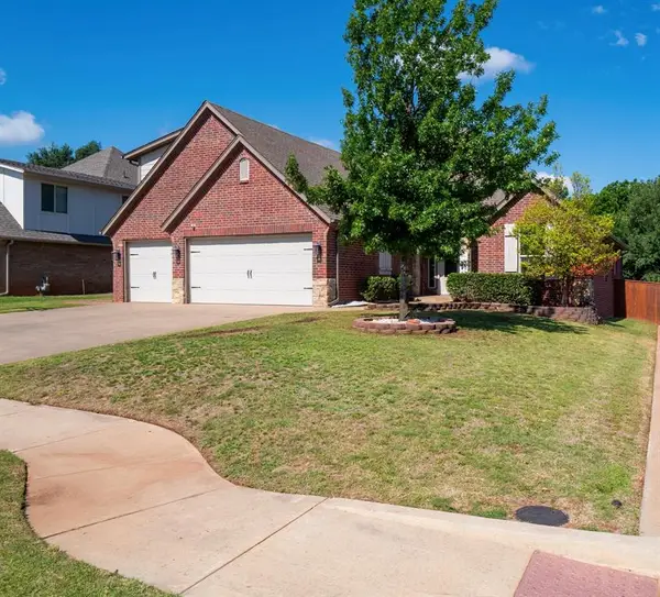 1513 N Savannah Terrace, Mustang, OK 73064