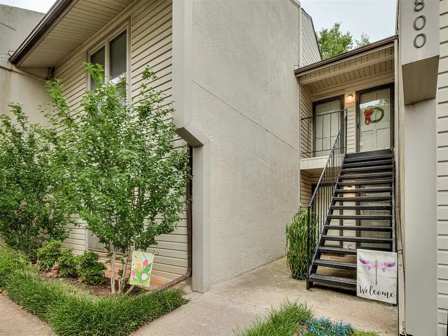 800 Cardinal Creek Boulevard #C, Norman, OK 73072 - #2