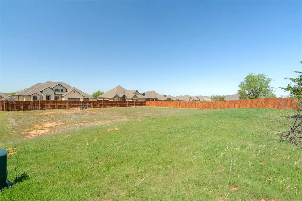 3904 Hunter Glen Drive, Oklahoma City, OK 73179 - #1