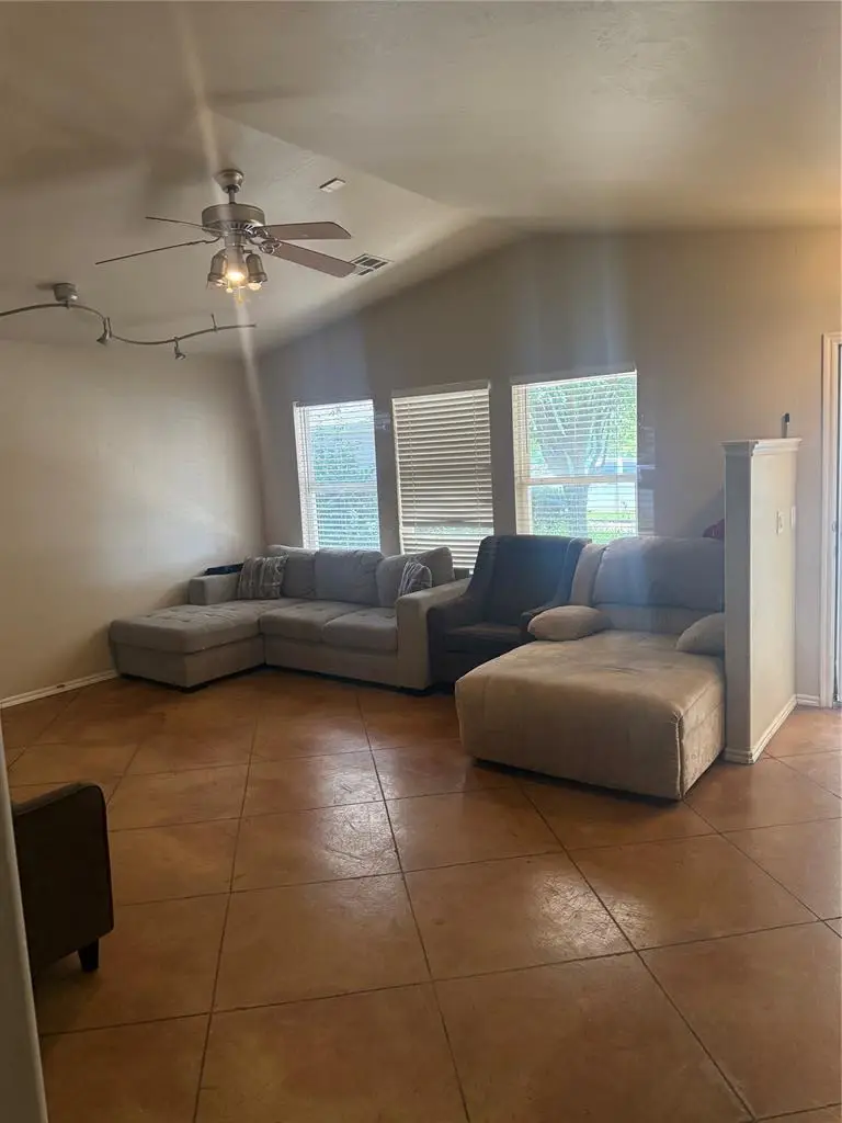 401 Poppy Lane, Norman, OK 73069 - #2