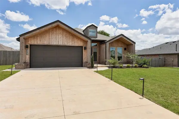 324 Megan Court, Blanchard, OK 73010