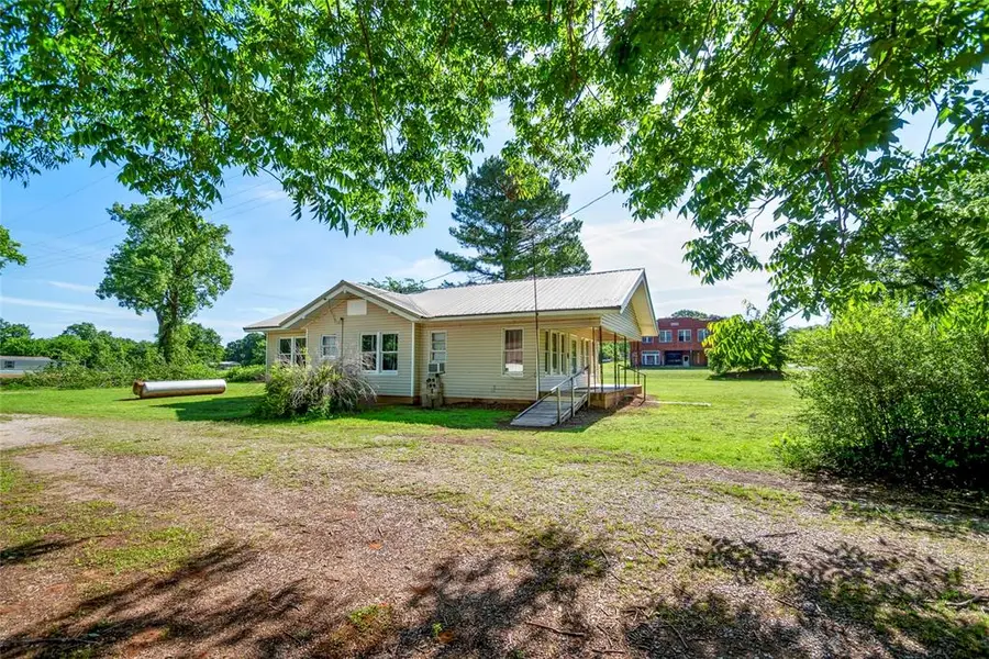 322 Hoffman Avenue, Sparks, OK 74869 - #3