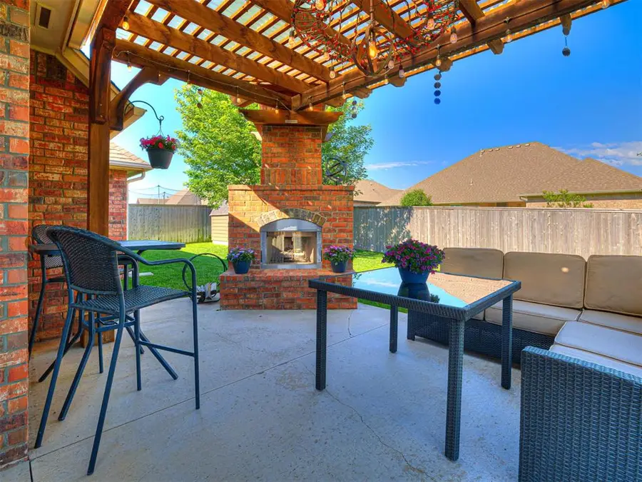 5501 Shiloh Drive, Oklahoma City, OK 73179 - #3