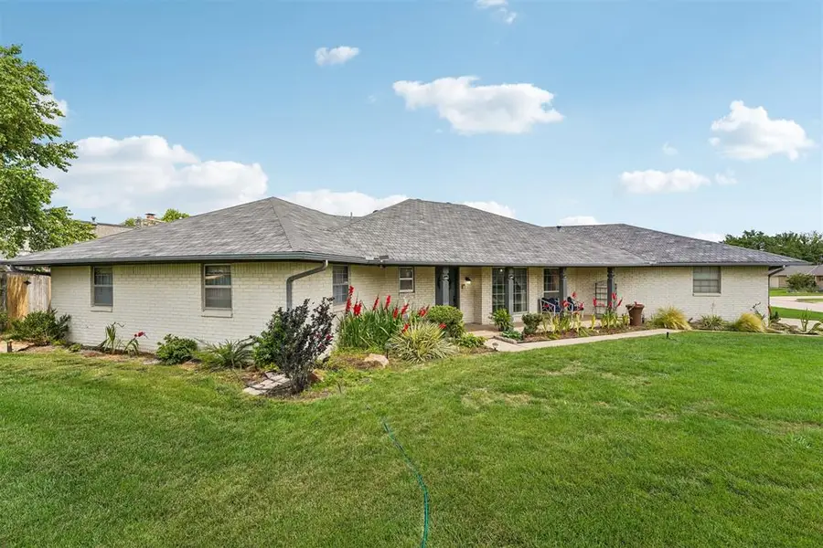 11801 Bevenshire Road, Oklahoma City, OK 73162 - #3