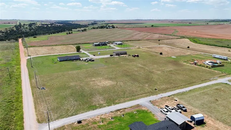 228 W Hydro Hills Road, Hydro, OK 73048 - #3