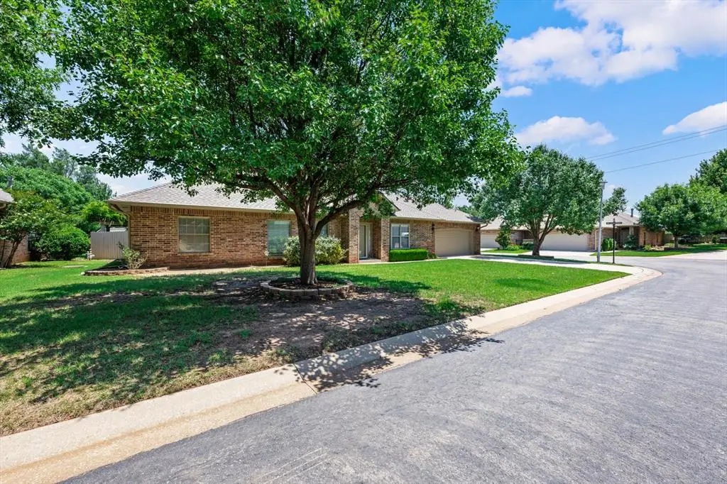 15800 Napa Ridge, Edmond, OK 73013 - #1