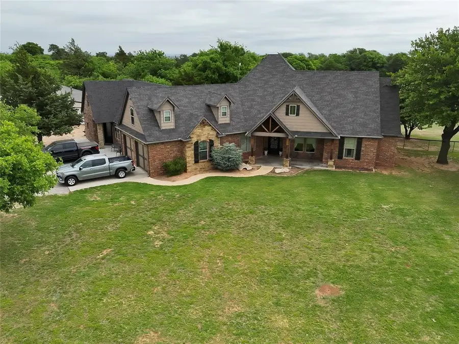 15284 S County Road 208, Blair, OK 73526 - #2