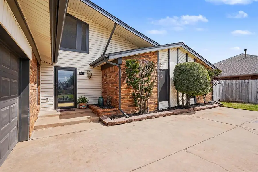 517 SW 103rd Street, Oklahoma City, OK 73139 - #3