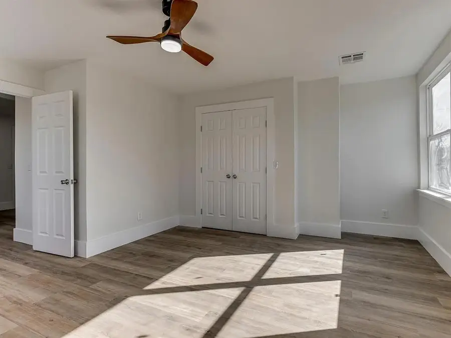 1609 NW 12th Street, Oklahoma City, OK 73106 - #2