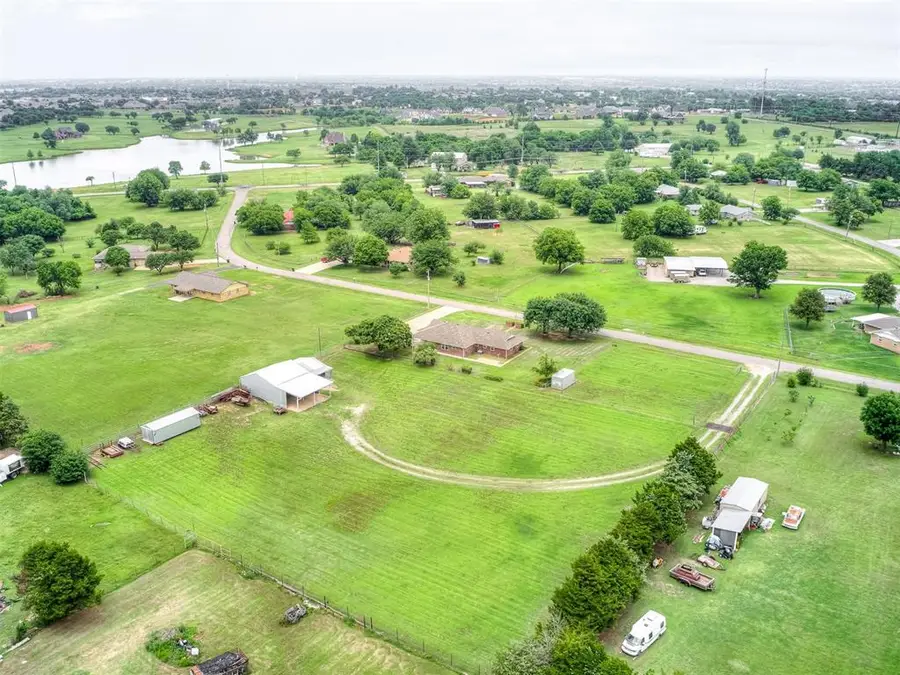 5740 Willow Brook Lane, Norman, OK 73069 - #2