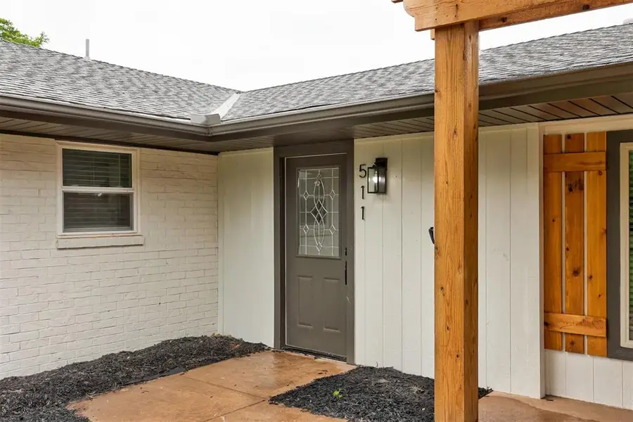 511 Highland Hills Drive, Edmond, OK 73034 - #3