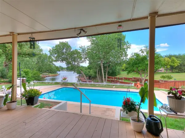 10208 Westlake Drive, Oklahoma City, OK 73162
