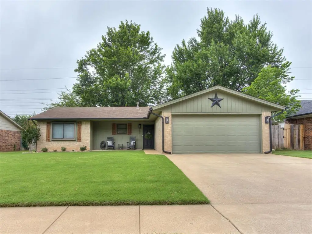 809 Peregrine Drive, Norman, OK 73072 - #1