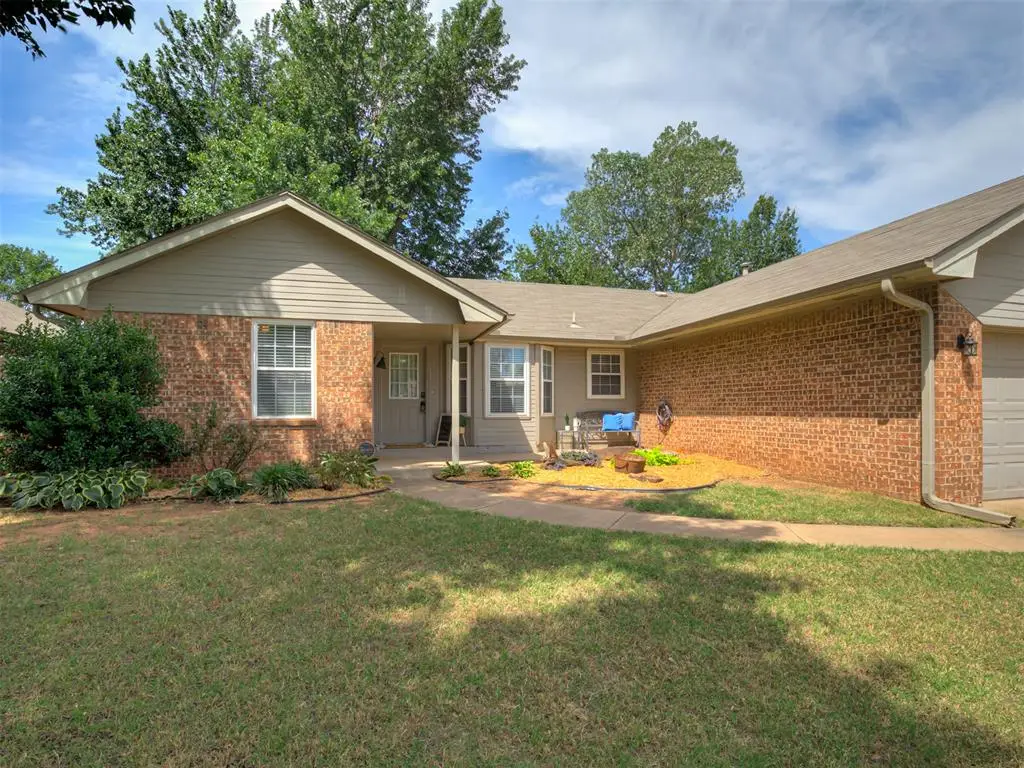 521 Old English Road, Edmond, OK 73003 - #1
