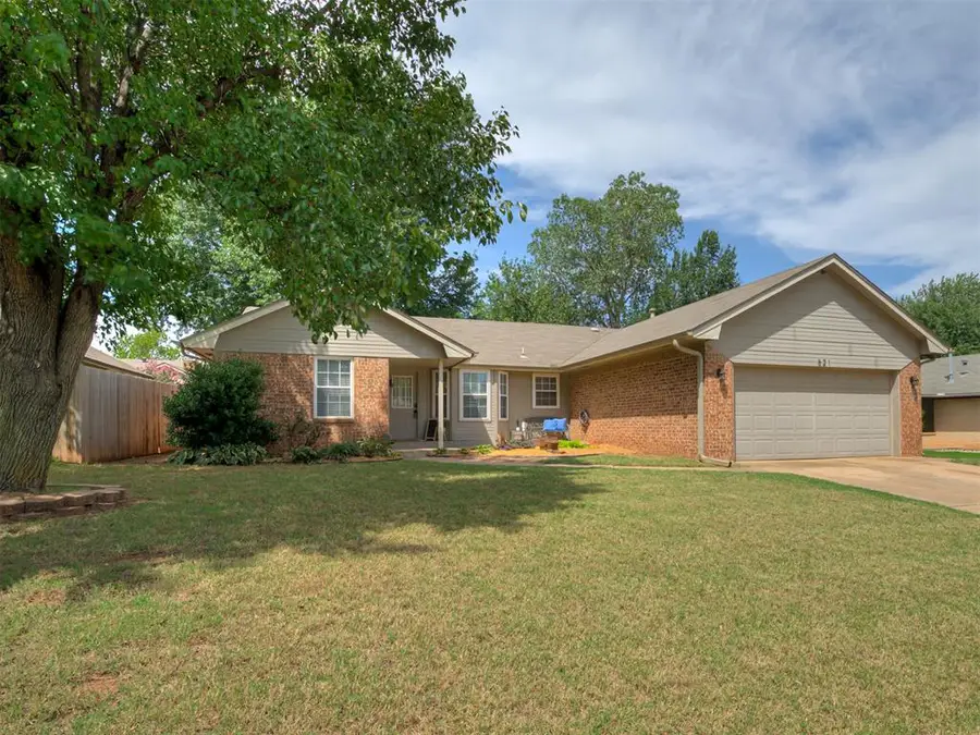 521 Old English Road, Edmond, OK 73003 - #2