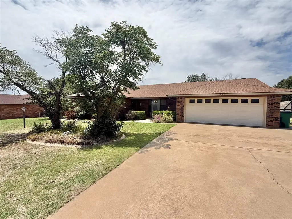 905 N Ann Street, Granite, OK 73547 - #1