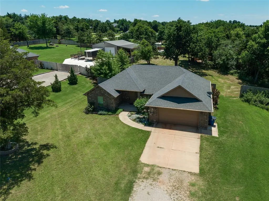5865 Timberland Crossing, Guthrie, OK 73044 - #1