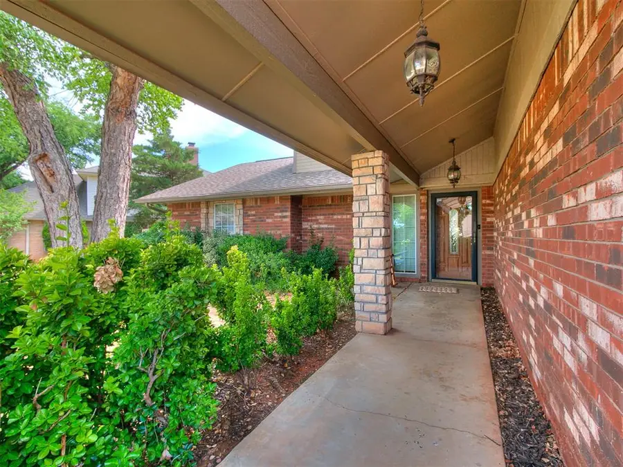 7104 N Lakeway Drive, Oklahoma City, OK 73132 - #2