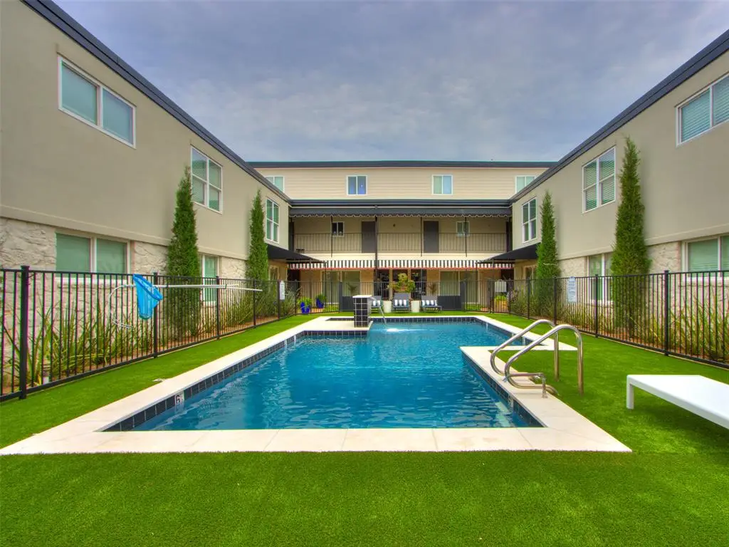 1110 Sherwood Lane #211, Nichols Hills, OK 73116 - #1