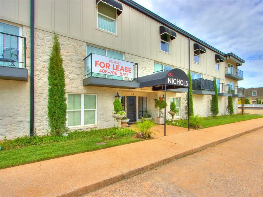 1110 Sherwood Lane #211, Nichols Hills, OK 73116 - #3