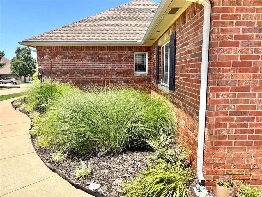 505 Swingman Road, Yukon, OK 73099 - #3