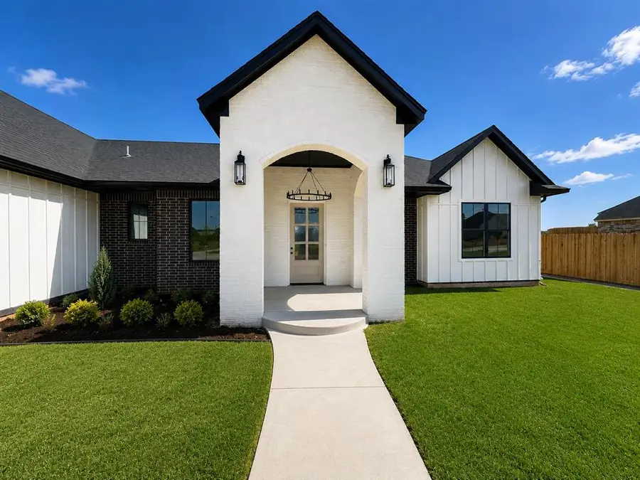 2447 Wolf Creek Bend, Blanchard, OK 73010 - #3