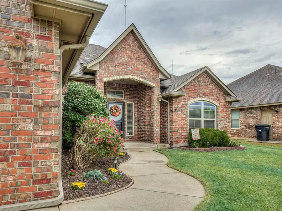 1821 NE 31st Street, Moore, OK 73160 - #3