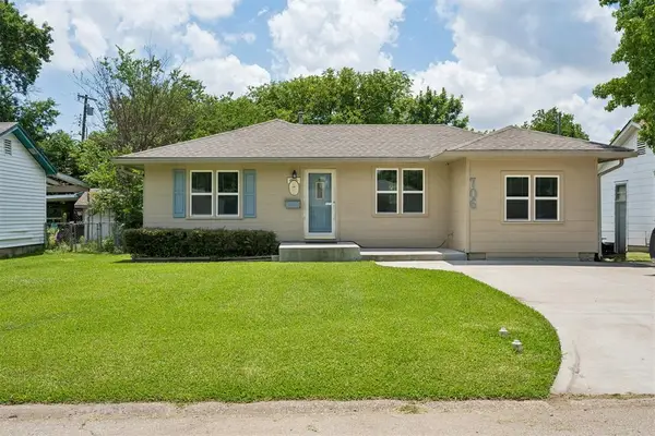 706 Elizabeth Drive, Ardmore, OK 73401