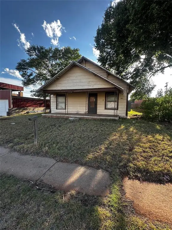 805 N 4th Street, Sayre, OK 73662 - #1