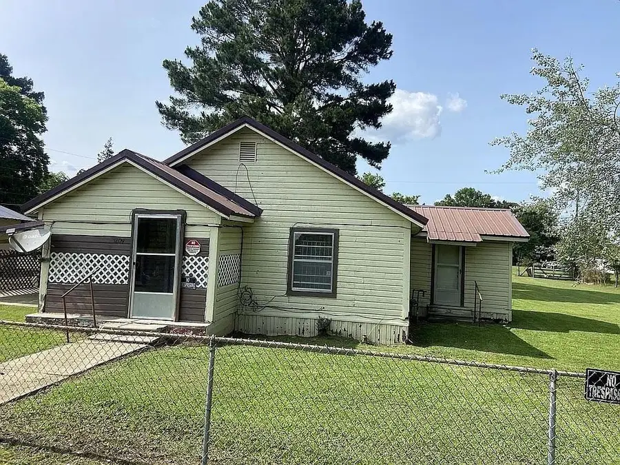 1209 SW Quincy Street, Idabel, OK 74745 - #2