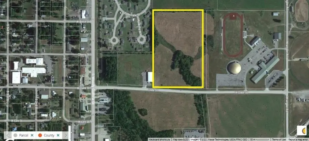 210 E Date Street, Okemah, OK 74859 - #1