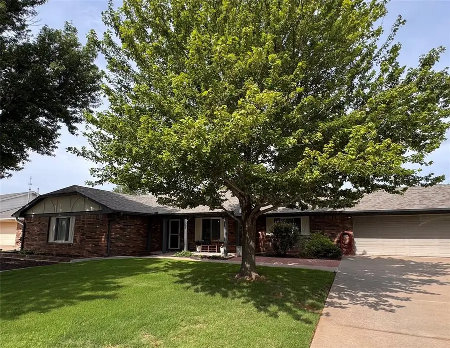 1005 Kathys Place, Elk City, OK 73644 - #2
