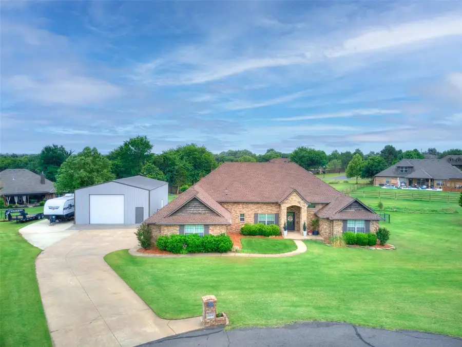 1164 Stone Point Circle, Edmond, OK 73034 - #2